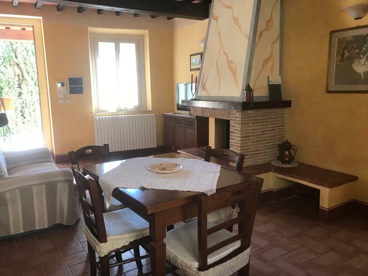 Residence Le Gagli Arde Arezzo Exterior photo